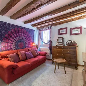 Apartment Piccolo - Cozy In The Heart Of Authentic
